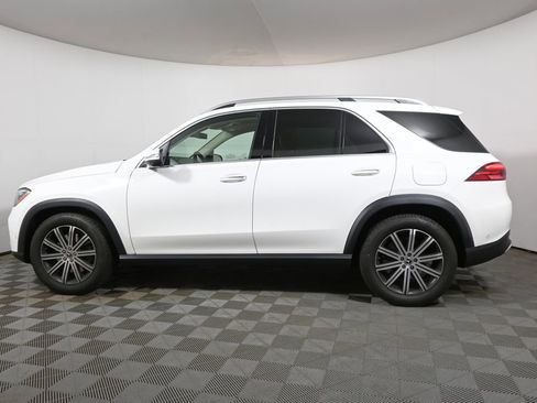 Certified 2025 Mercedes-Benz GLE 450e 4MATIC image 2