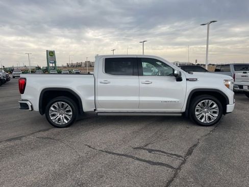 Used 2022 GMC Sierra 1500 Denali w/ Denali Premium Package image 4
