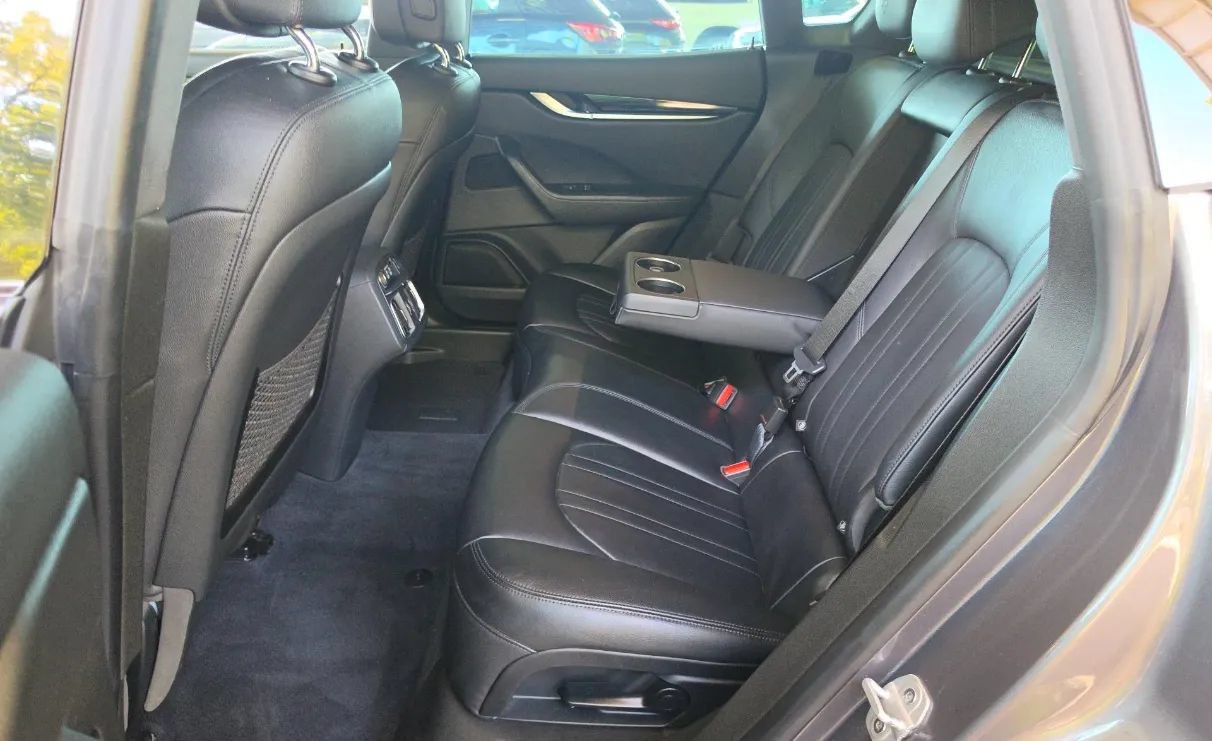 Used 2023 Maserati Levante Modena AWD/4WD image 7
