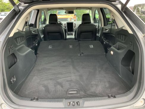 Used 2021 Ford Edge SEL w/ Convenience Package AWD/4WD image 11