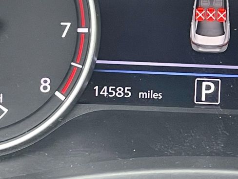 Used 2025 Nissan Sentra SR w/ Midnight Edition image 38