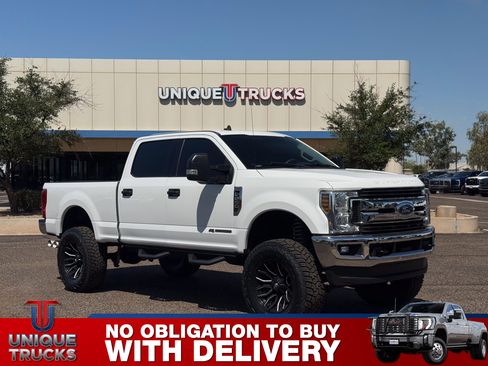 Used 2019 Ford F250 XLT w/ XLT Value Package AWD/4WD image 3