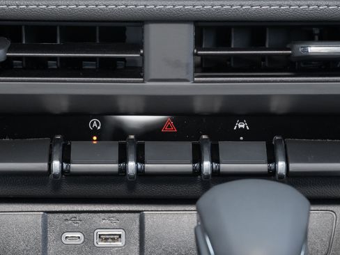 New 2026 Chevrolet Colorado LT w/ LT Convenience Package image 30