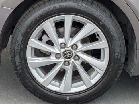 Used 2024 Toyota Camry LE FWD image 13