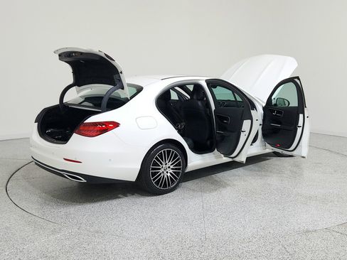 Certified 2025 Mercedes-Benz C 300 Sedan image 12