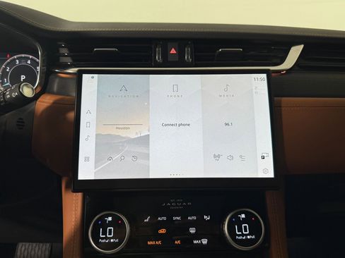 New 2026 Jaguar F-PACE R-Dynamic S image 23