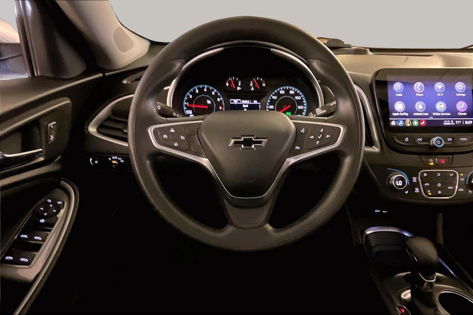 Used 2022 Chevrolet Malibu LT FWD image 5