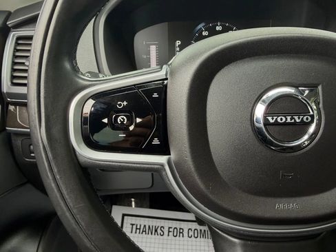 Used 2018 Volvo XC90 T5 Momentum w/ Convenience Package AWD/4WD image 32
