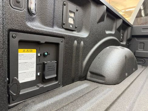 New 2025 Ford F150 Lariat w/ Equipment Group 502A High image 25