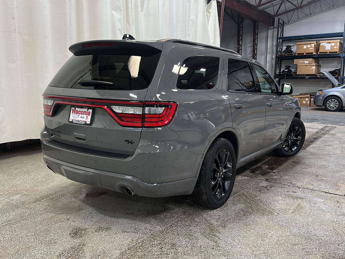Used 2023 Dodge Durango R/T AWD/4WD image 5