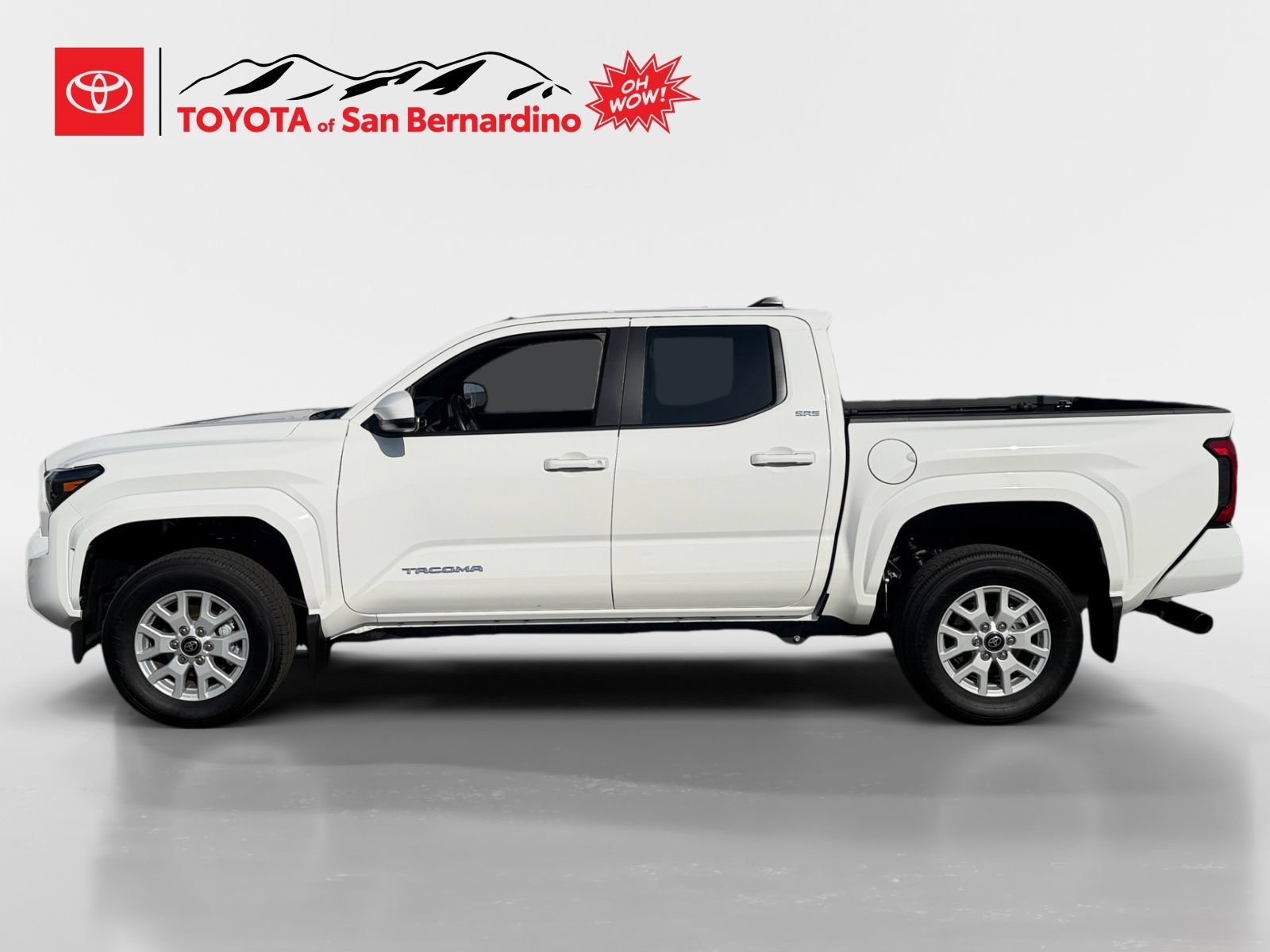 Certified 2026 Toyota Tacoma SR5 AWD/4WD image 2