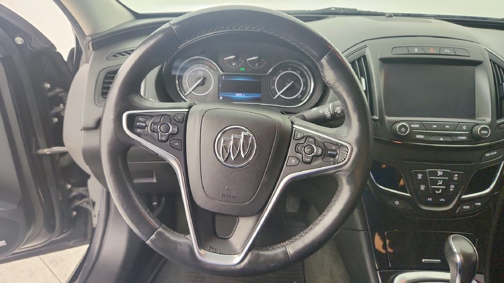 Used 2016 Buick Regal Premium FWD image 55