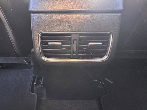 Used 2018 MAZDA CX-5 Touring image 25