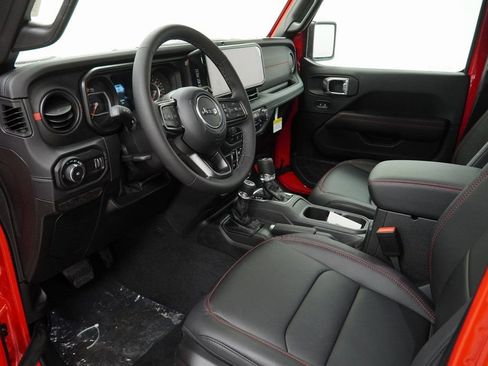 New 2026 Jeep Wrangler Unlimited Rubicon image 16