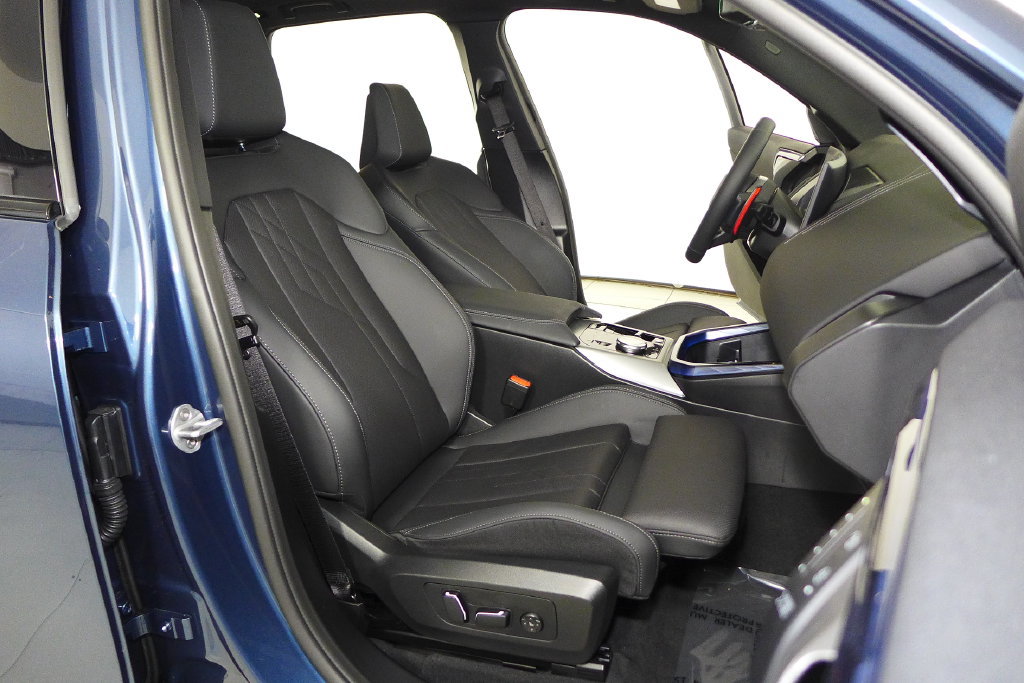 Used 2026 BMW X3 M50 AWD/4WD image 19
