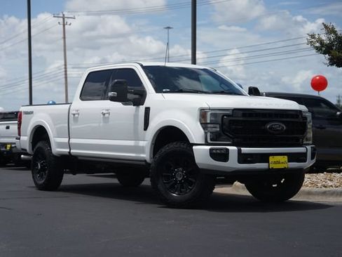 Used 2022 Ford F250 Lariat w/ Tremor Off-Road Package AWD/4WD image 2