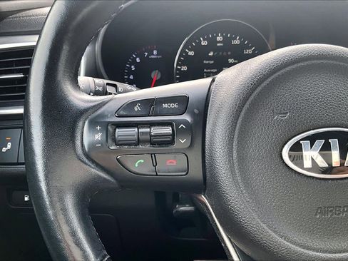 Used 2016 Kia Sorento SX image 22