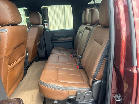 Used 2015 Ford F250 Platinum w/ FX4 Off-Road Package image 12