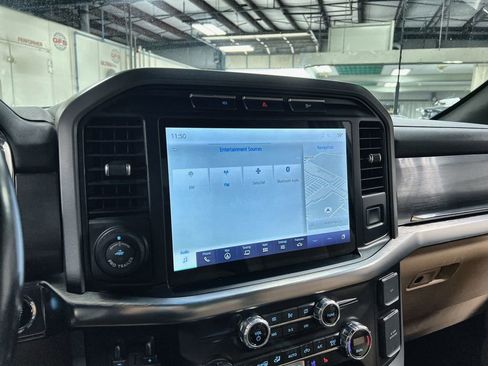 Used 2021 Ford F150 Lariat RWD image 33