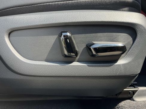 Used 2025 Lexus NX 350h AWD w/ Premium Package image 23