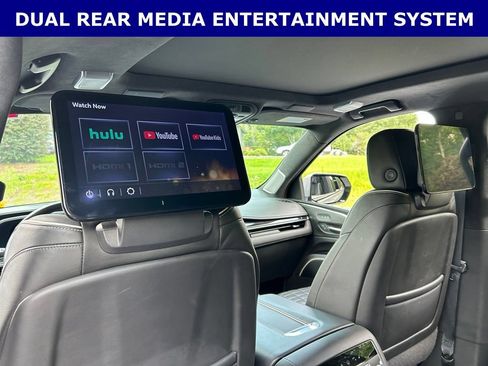 Used 2023 Cadillac Escalade V AWD/4WD image 3