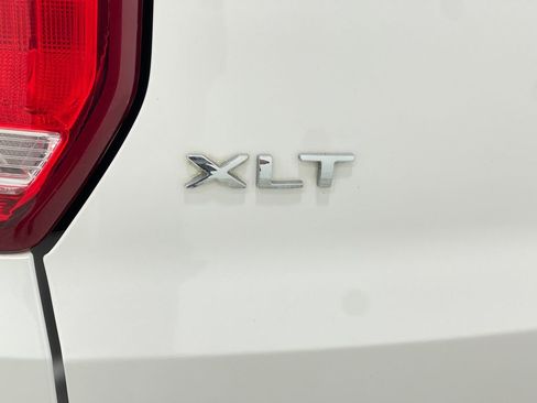 Used 2016 Ford Explorer XLT w/ Equipment Group 202A image 43