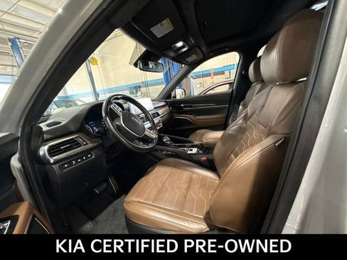 Used 2022 Kia Telluride SX w/ SX Prestige Package AWD/4WD image 9