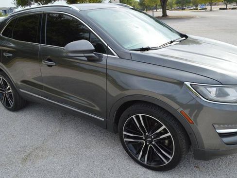 Used 2017 Lincoln MKC Reserve AWD/4WD image 3