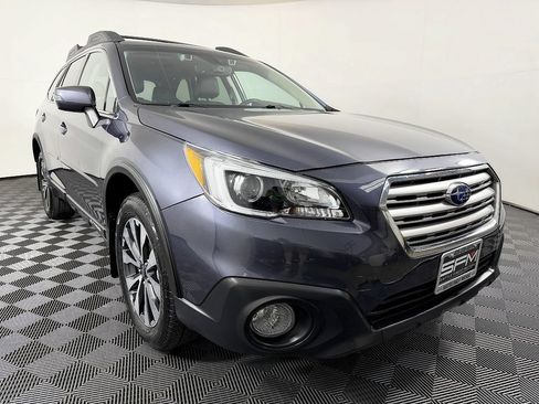 Used 2017 Subaru Outback 3.6R Limited AWD/4WD image 5