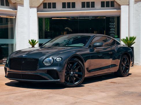 Used 2022 Bentley Continental GT AWD/4WD image 36