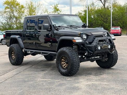 Used 2021 Jeep Gladiator Sport AWD/4WD image 9
