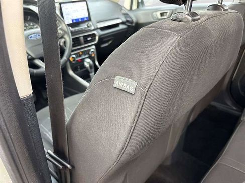 Used 2020 Ford EcoSport SE image 13
