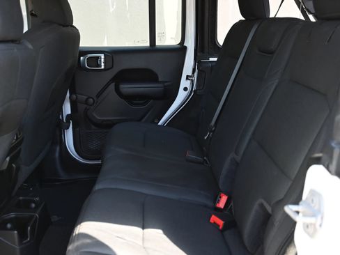 Used 2021 Jeep Wrangler Unlimited Sport AWD/4WD image 22