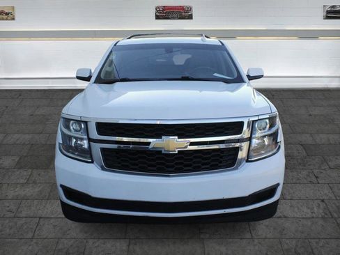 Used 2018 Chevrolet Suburban LS w/ All-Season Package image 2