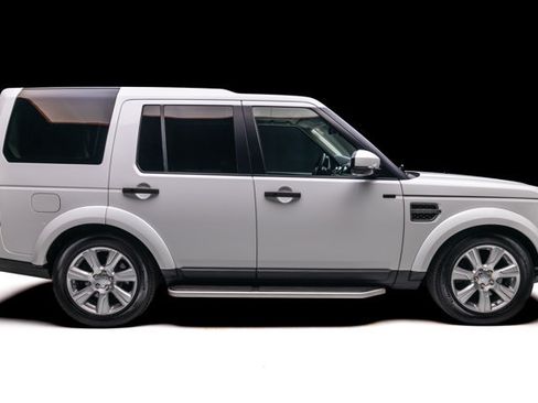 Used 2016 Land Rover LR4 HSE AWD/4WD image 25