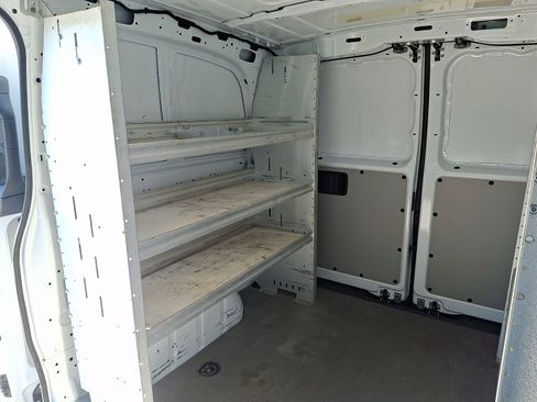 Used 2023 Mercedes-Benz Metris image 12