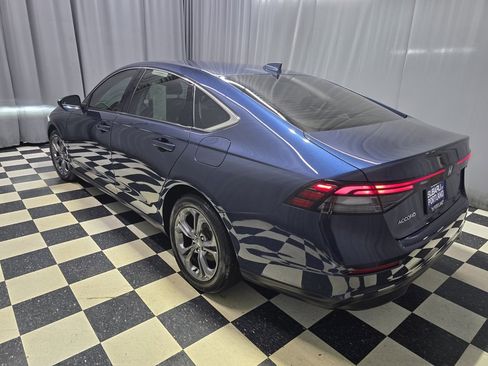 Used 2024 Honda Accord EX image 11