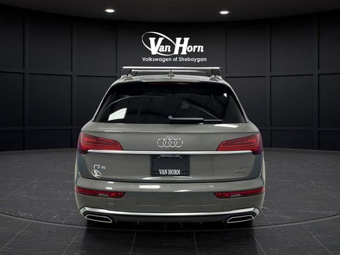 Used 2024 Audi Q5 e Premium w/ Convenience Package AWD/4WD image 6