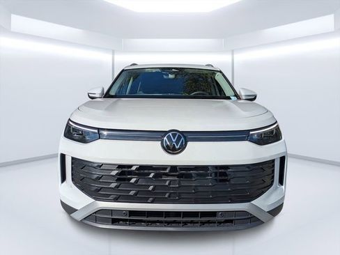 New 2026 Volkswagen Tiguan S FWD image 8