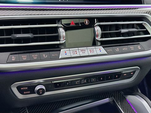 Used 2023 BMW X6 M50i w/ Executive Package image 18