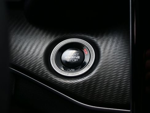 Used 2024 Jeep Grand Cherokee L Laredo image 22