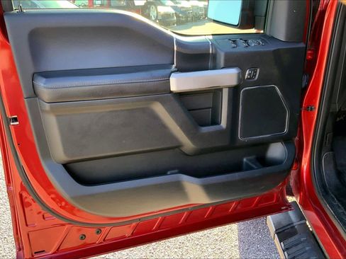 Used 2019 Ford F150 Lariat w/ Equipment Group 502A Luxury image 21