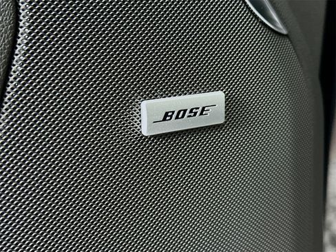 New 2026 Chevrolet Suburban High Country image 19