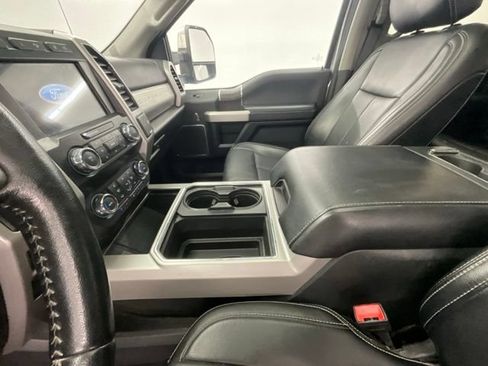 Used 2021 Ford F350 Lariat w/ Lariat Ultimate Package AWD/4WD image 20