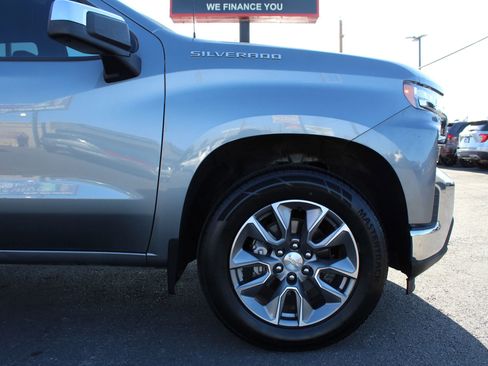 Used 2020 Chevrolet Silverado 1500 LT image 28