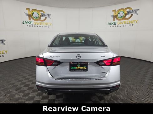 Used 2020 Nissan Altima 2.5 SR w/ Premium Package image 7