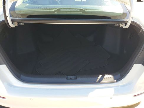 Certified 2023 Honda Accord EX-L image 10