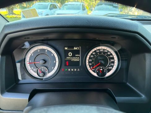 Used 2024 RAM 1500 Classic SLT AWD/4WD image 23