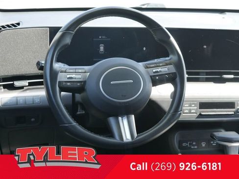 Used 2024 Hyundai Kona SEL AWD/4WD image 42