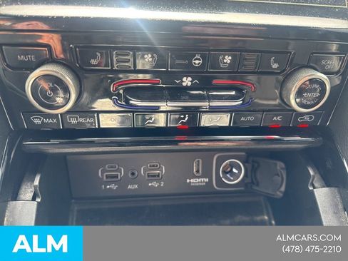 Used 2023 Jeep Grand Cherokee Overland w/ Luxury Tech Group IV AWD/4WD image 21